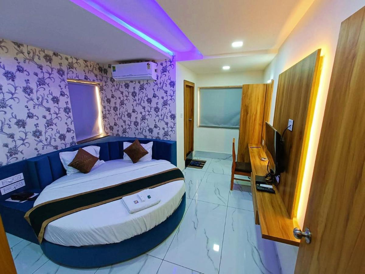 Hotel Rock Ānand Dış mekan fotoğraf