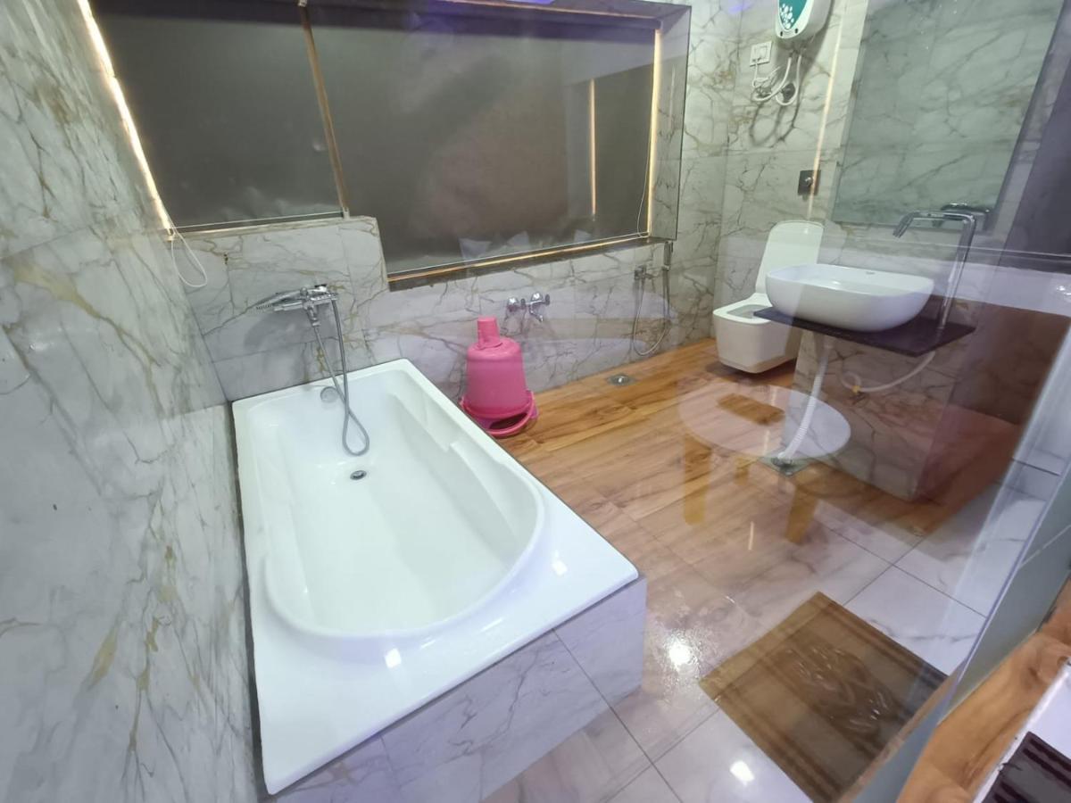 Hotel Rock Ānand Dış mekan fotoğraf